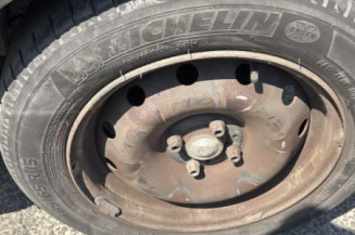 Pretensionneur de ceinture avant gauche DACIA SANDERO 1
