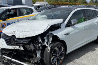 RENAULT MEGANE 4 PHASE 1 BREAK 1.5 BLUE DCI - 8V TURBO Photo n°1