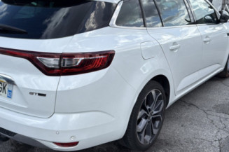 RENAULT MEGANE 4 PHASE 1 BREAK 1.5 BLUE DCI - 8V TURBO