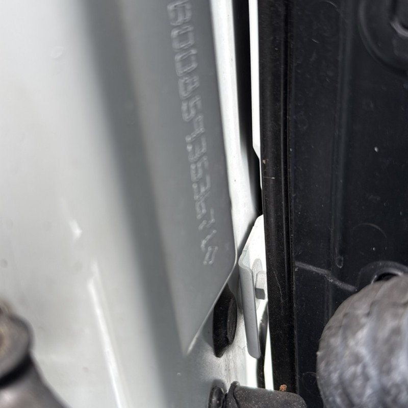 RENAULT MEGANE 4 PHASE 1 BREAK 1.5 BLUE DCI - 8V TURBO Photo n°12