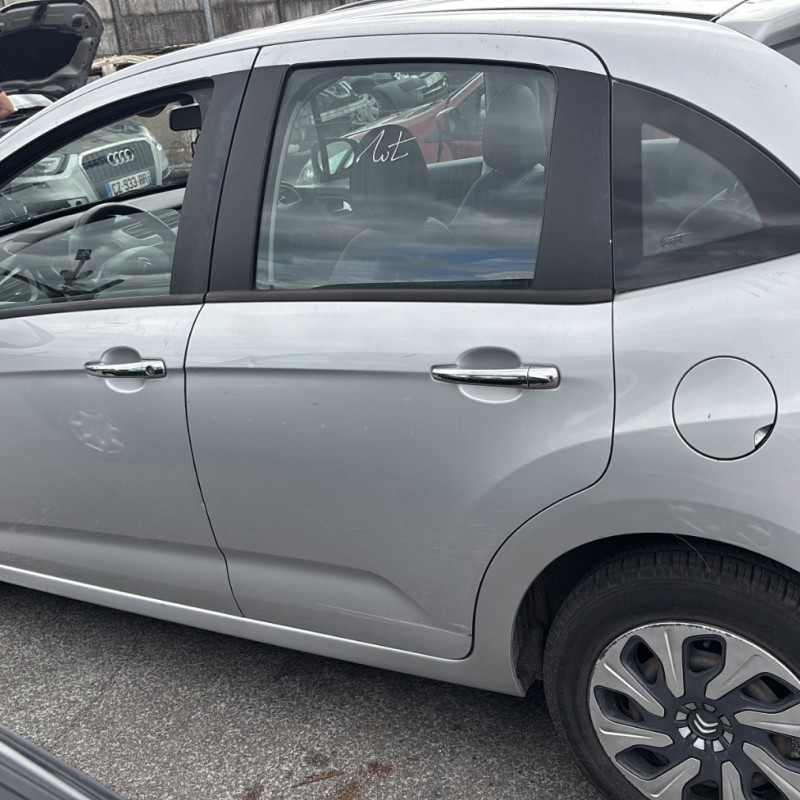 CITROEN C3 2 PHASE 2 1.6 BLUE HDI - 8V TURBO Photo n°17