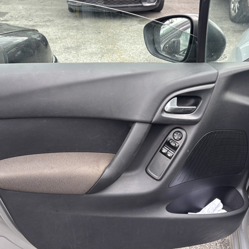 CITROEN C3 2 PHASE 2 1.6 BLUE HDI - 8V TURBO Photo n°20