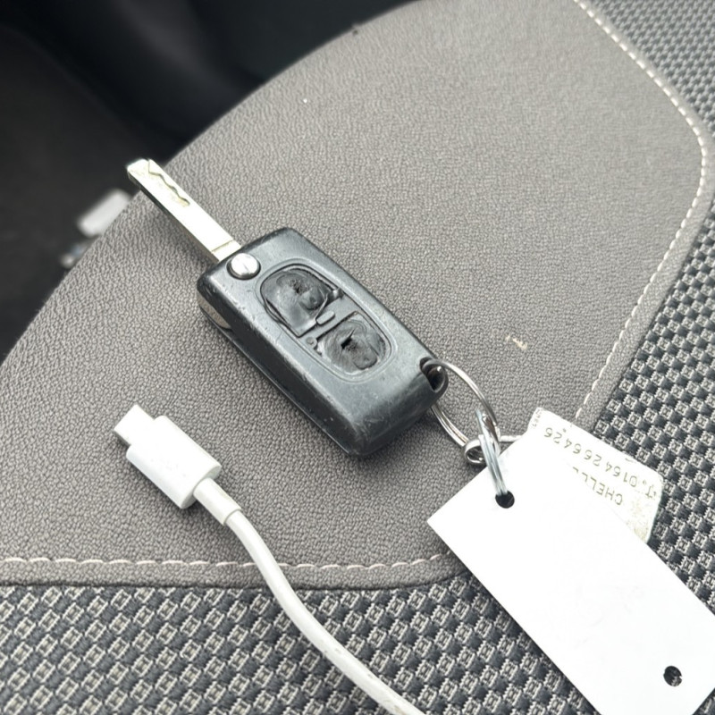 CITROEN C3 2 PHASE 2 1.6 BLUE HDI - 8V TURBO Photo n°32