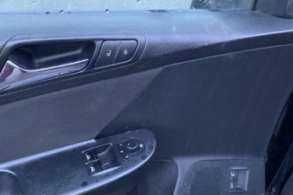 Pare choc arriere VOLKSWAGEN PASSAT 5