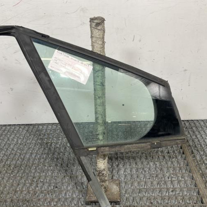 Custode avant droit (porte) PEUGEOT 308 1 Photo n°1