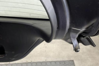 Malle/Hayon arriere PEUGEOT 308 1