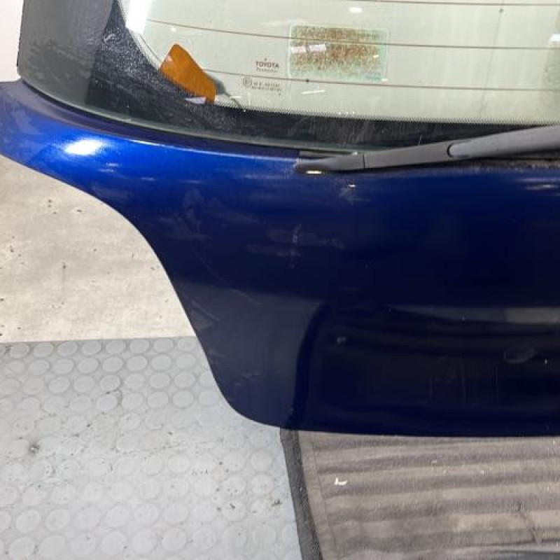 Malle/Hayon arriere TOYOTA YARIS 1 Photo n°5