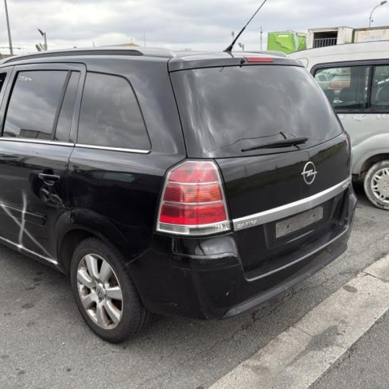 Capot OPEL ZAFIRA B Photo n°13