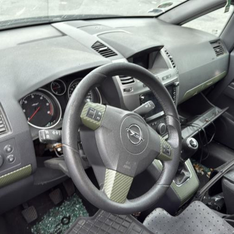 Capot OPEL ZAFIRA B Photo n°16