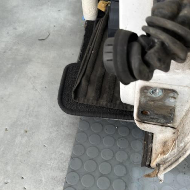 Porte avant gauche VOLKSWAGEN GOLF 4 Photo n°5