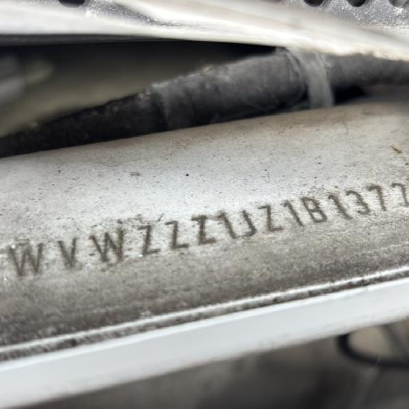 Porte avant gauche VOLKSWAGEN GOLF 4 Photo n°17