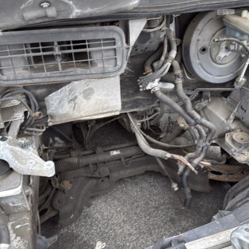 Porte de coffre droit RENAULT TRAFIC 2 Photo n°16