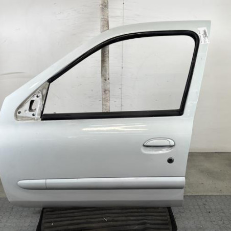 Porte avant gauche RENAULT CLIO 2 CAMPUS Photo n°1