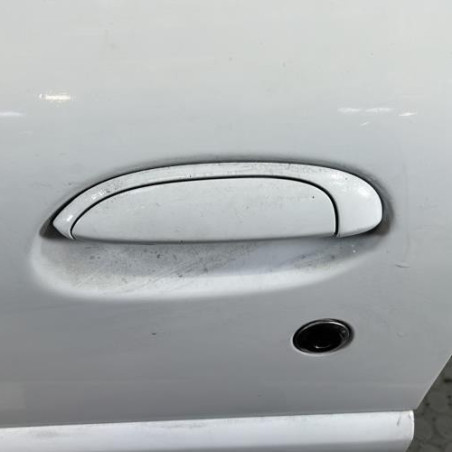 Porte avant gauche RENAULT CLIO 2 CAMPUS