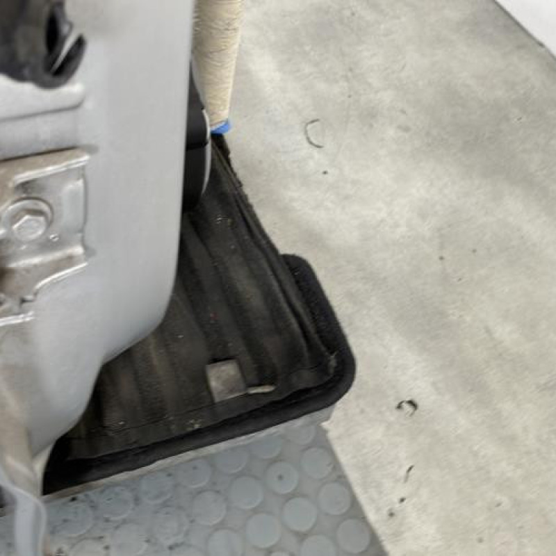 Porte arriere droit CITROEN C3 2 Photo n°5