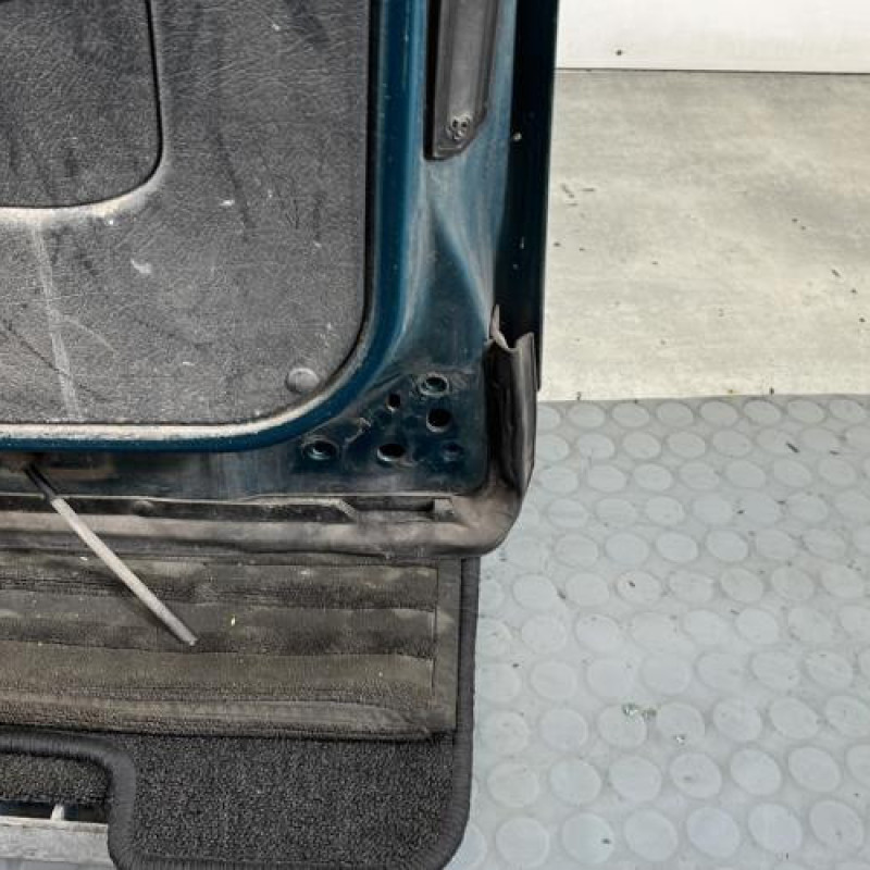 Porte laterale gauche CITROEN BERLINGO 1 Photo n°5