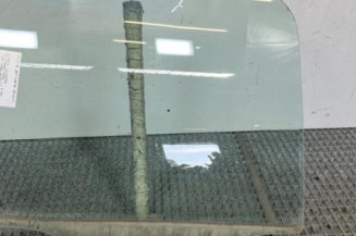 Vitre arriere droit CITROEN C3 PICASSO Photo n°1