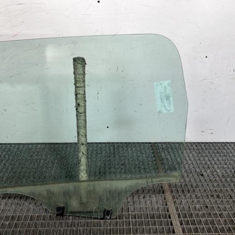 Vitre arriere droit CITROEN C3 PICASSO Photo n°4