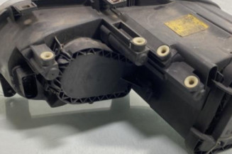 Optique avant principal droit (feux)(phare) VOLKSWAGEN TOURAN 1