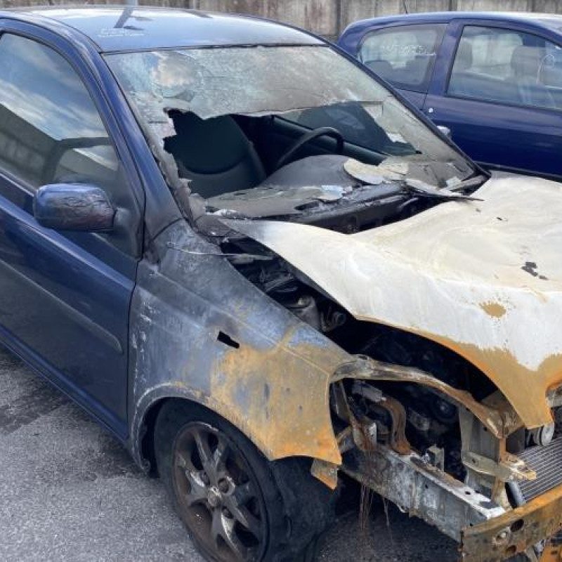 Vitre avant droit TOYOTA YARIS 1 Photo n°6