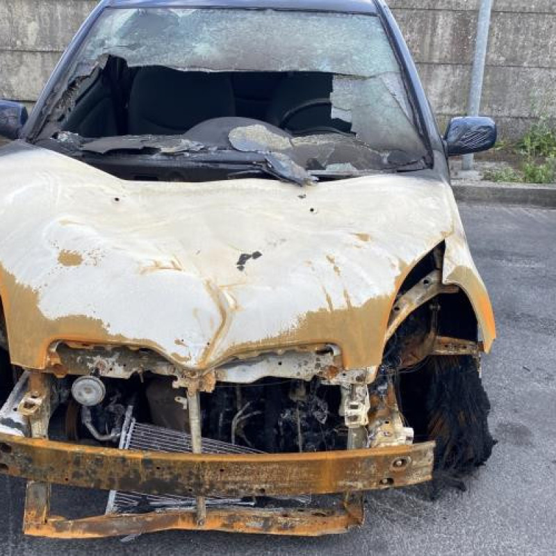 Vitre avant droit TOYOTA YARIS 1 Photo n°12