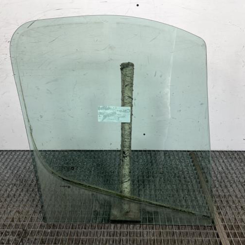 Vitre avant gauche RENAULT TRAFIC 2 Photo n°4