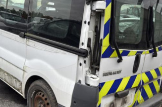 Vitre avant gauche RENAULT TRAFIC 2