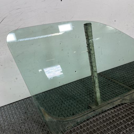 Vitre avant droit CITROEN BERLINGO 1