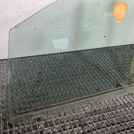 Vitre avant gauche FORD C-MAX 1