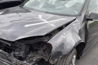Vitre avant gauche VOLKSWAGEN GOLF 5