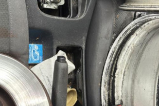 Vitre avant gauche VOLKSWAGEN GOLF 5