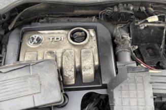 Vitre avant gauche VOLKSWAGEN GOLF 5