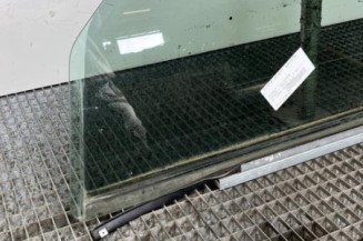Vitre avant gauche RENAULT KANGOO 1
