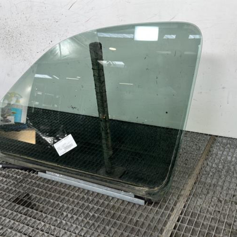 Vitre avant gauche RENAULT KANGOO 1 Photo n°3
