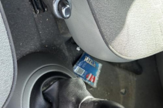 Vitre avant gauche RENAULT KANGOO 1