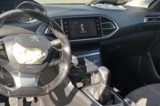 PEUGEOT 308 2 PHASE 1 1.6 BLUE HDI - 8V TURBO