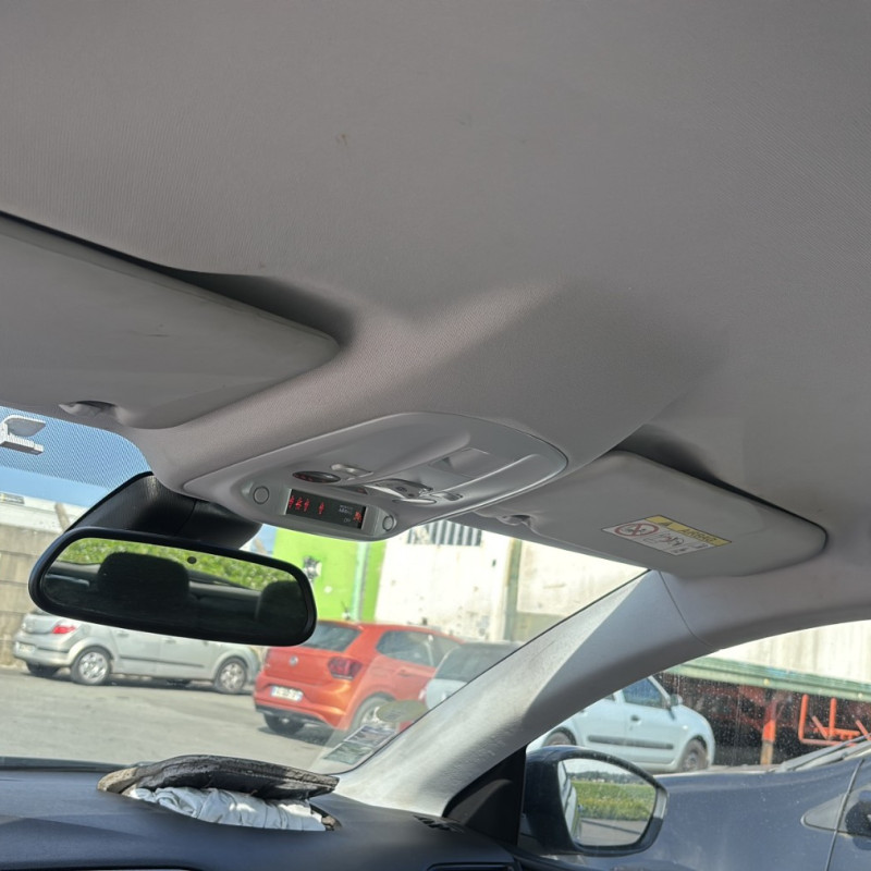 PEUGEOT 308 2 PHASE 1 1.6 BLUE HDI - 8V TURBO Photo n°17