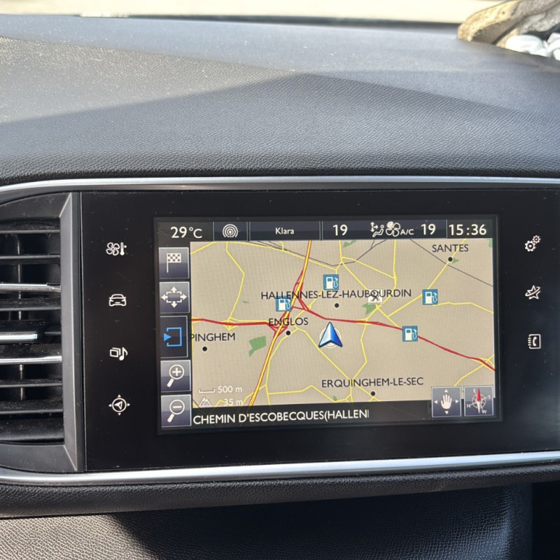 PEUGEOT 308 2 PHASE 1 1.6 BLUE HDI - 8V TURBO Photo n°18