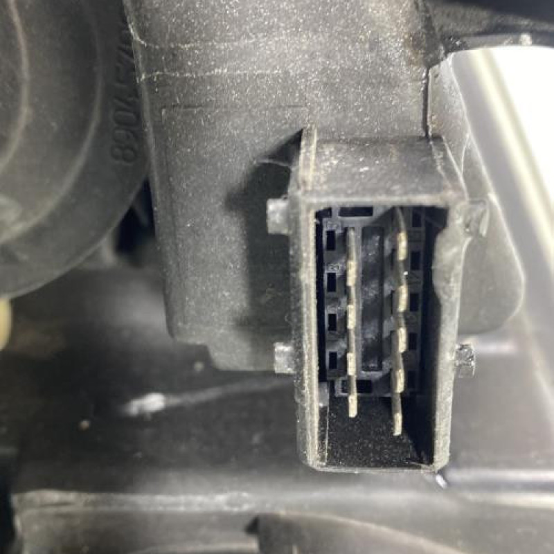 Optique avant principal droit (feux)(phare) PEUGEOT 207 Photo n°3