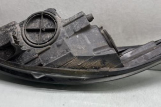 Optique avant principal droit (feux)(phare) FORD FIESTA 6