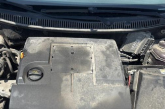 Optique avant principal gauche (feux)(phare) VOLKSWAGEN POLO 4