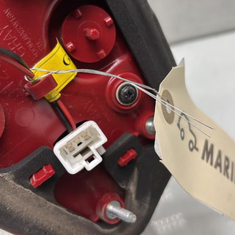 Feu arriere secondaire gauche (feux) KIA SPORTAGE 3 Photo n°3