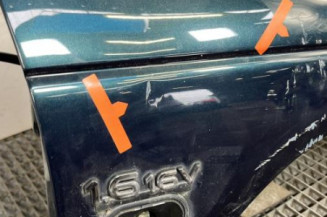 Aile avant droit RENAULT MEGANE 1
