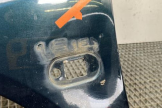 Aile avant gauche RENAULT MEGANE 1