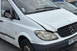 Aile avant droit MERCEDES VITO 639