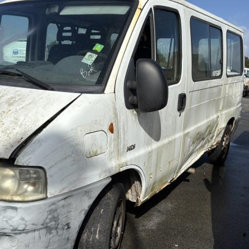 Calandre PEUGEOT BOXER 2 Photo n°12