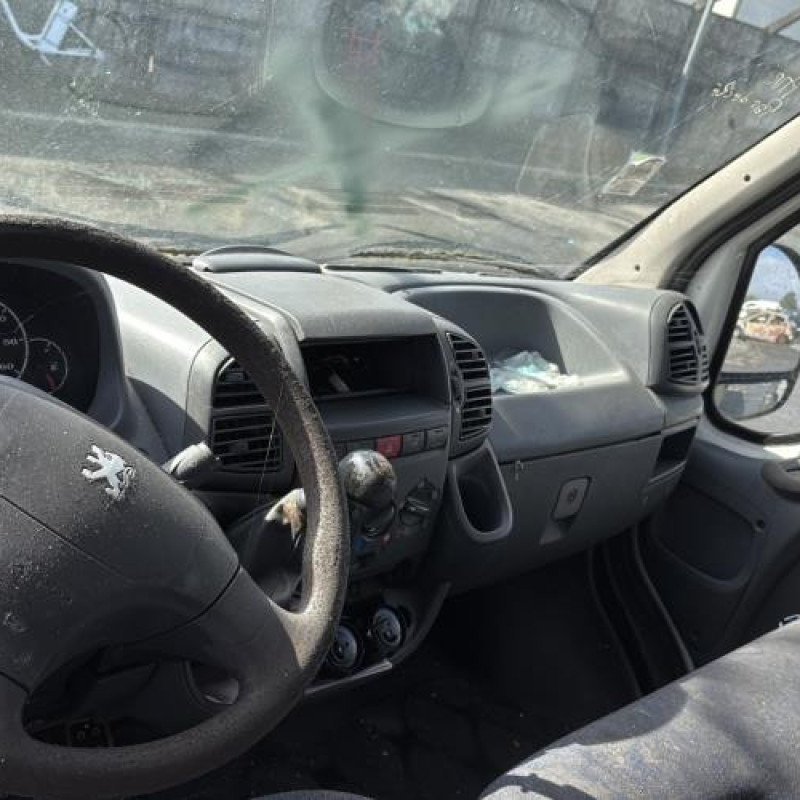 Calandre PEUGEOT BOXER 2 Photo n°16