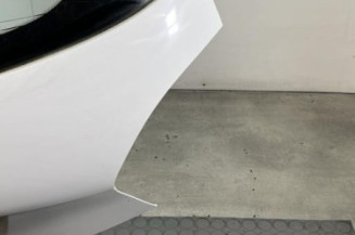 Malle/Hayon arriere PEUGEOT 208 1