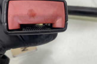Pretensionneur de ceinture avant droit OPEL ZAFIRA B