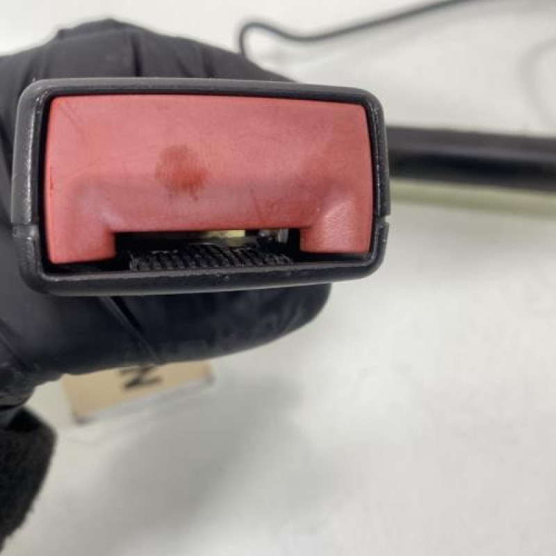 Pretensionneur de ceinture avant droit OPEL ZAFIRA B Photo n°3